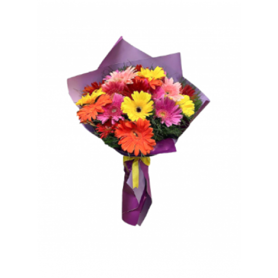 Mor Ambalaj Kağıdında Renkli Gerbera Buketi (~45 cm)